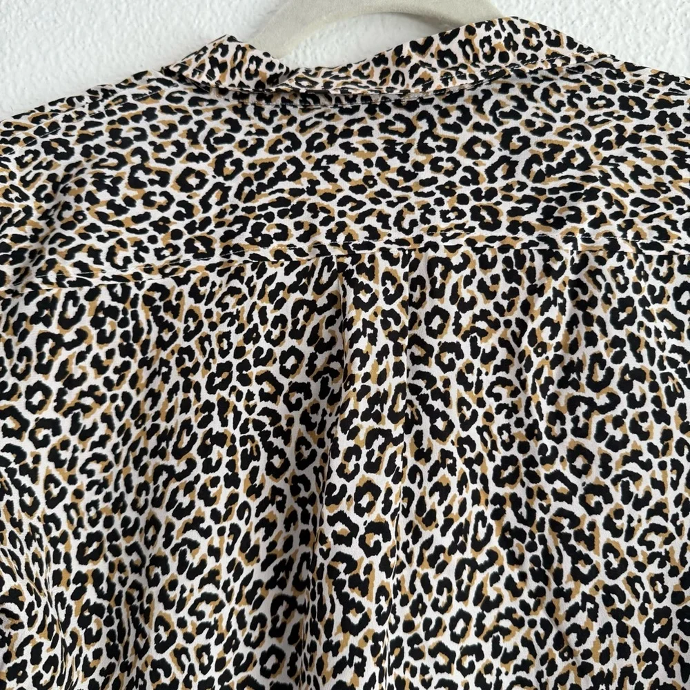 J Crew 100% Silk Button-Up Shirt Women’s 6  Leopard Animal Print Blouse Workwear
